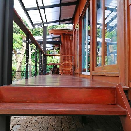 Wood House Pattaya Hotel Ngoại thất bức ảnh