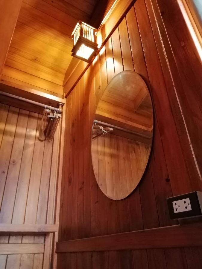 Wood House Pattaya Hotel Ngoại thất bức ảnh